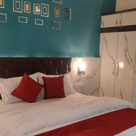 بوبال Hotel Relax المظهر الخارجي الصورة