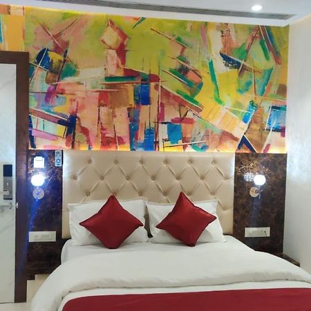 بوبال Hotel Relax المظهر الخارجي الصورة