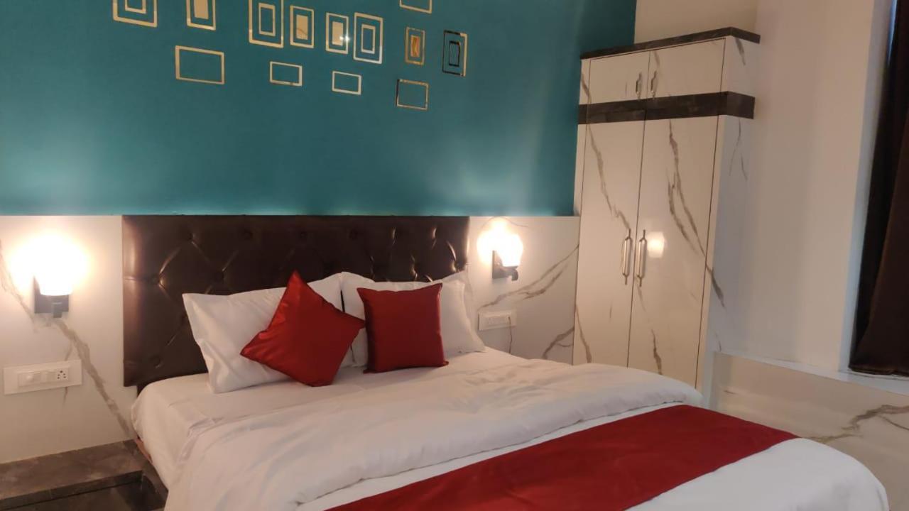 بوبال Hotel Relax المظهر الخارجي الصورة